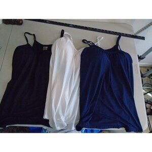 Lot of 3 32 Degree Cool Tank Top Built In Bra Sz L, Black, White, Navy Blue